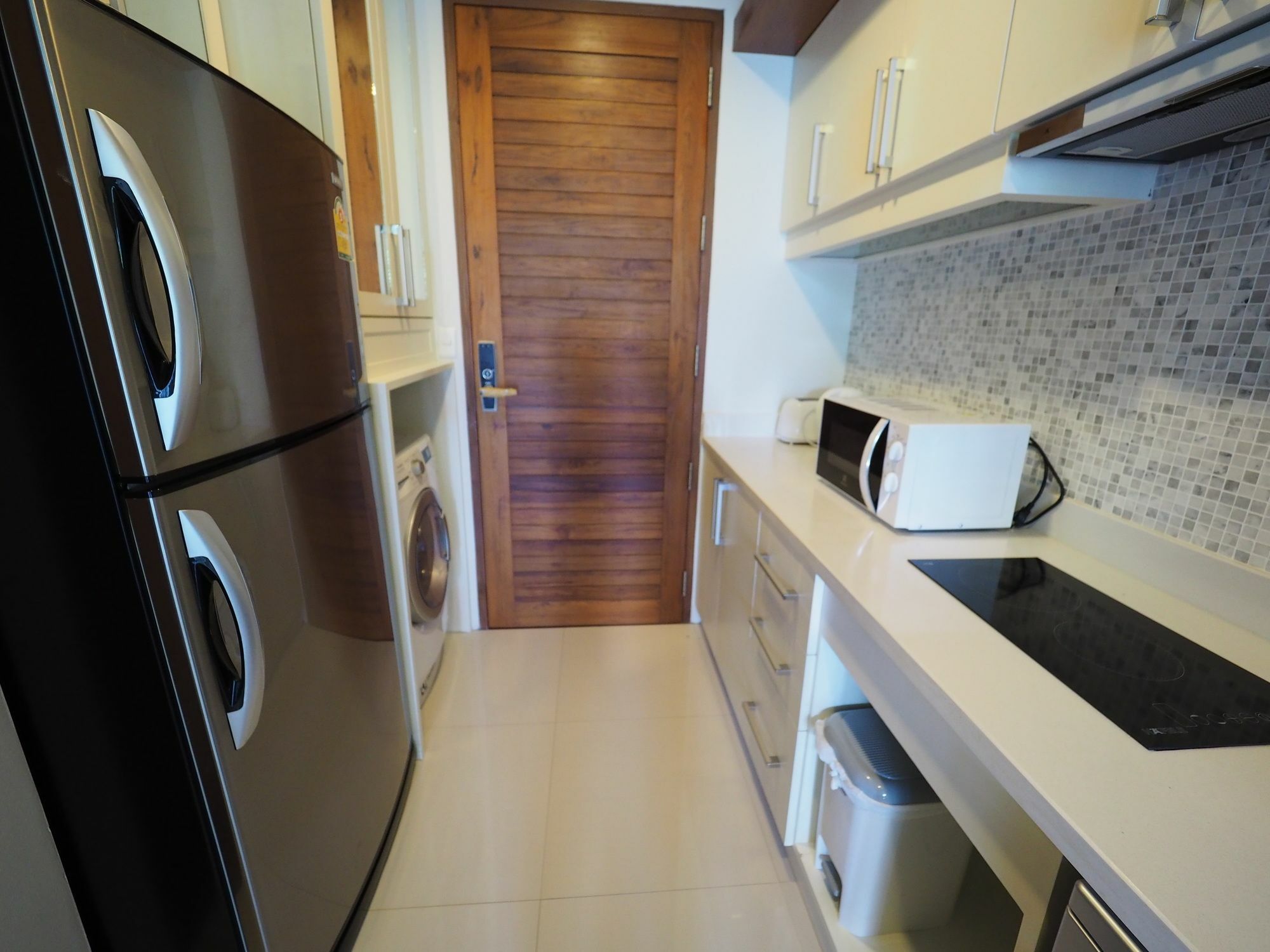 Q Conzept Condominium Karon Bagian luar foto